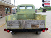 1953 IH R-112 Truck