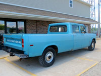 1969 IHC Series Travelette Crew Cab